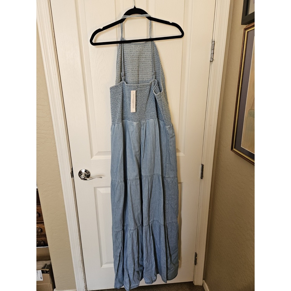 NWT Venus Light Wash Blue Denim Smocked Bodice Halter Tiered Maxi Dress, Plus 3X - Picture 4 of 9